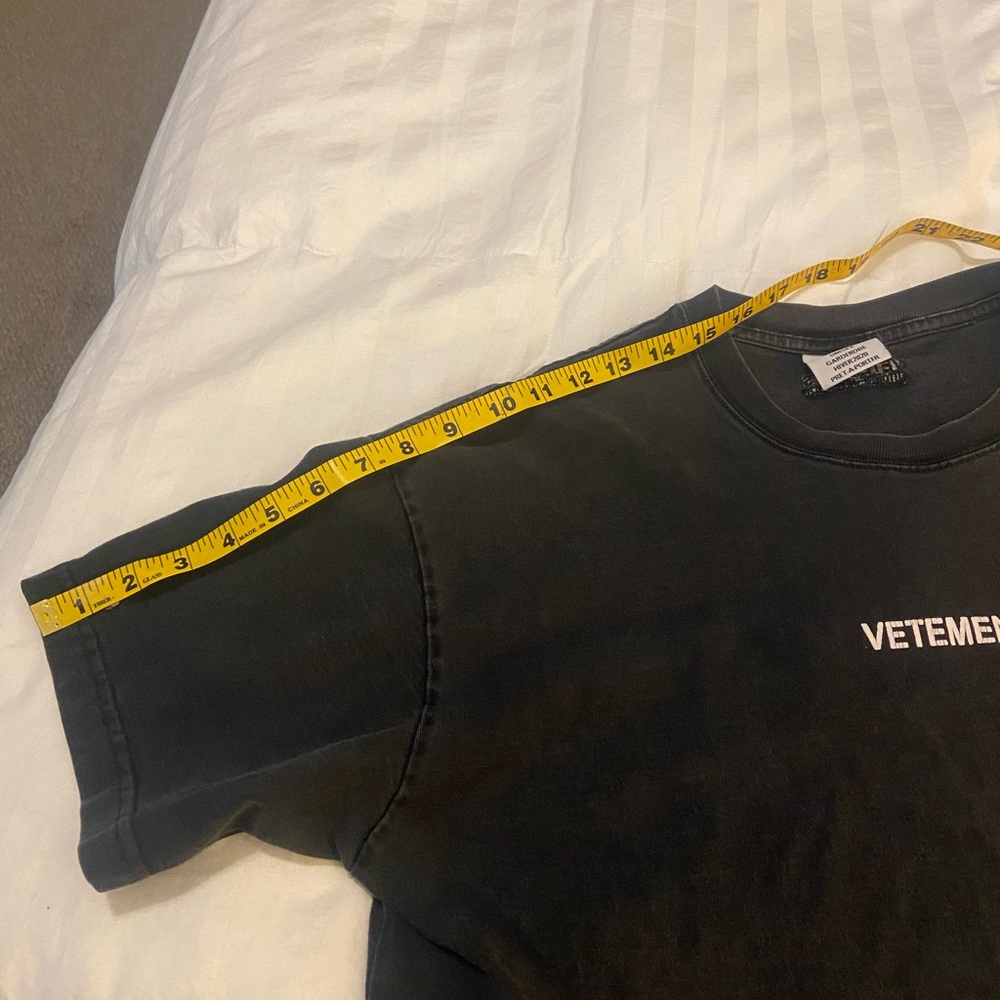 Vetements Charcoal Tee with White Logo - Picture 3 of 8